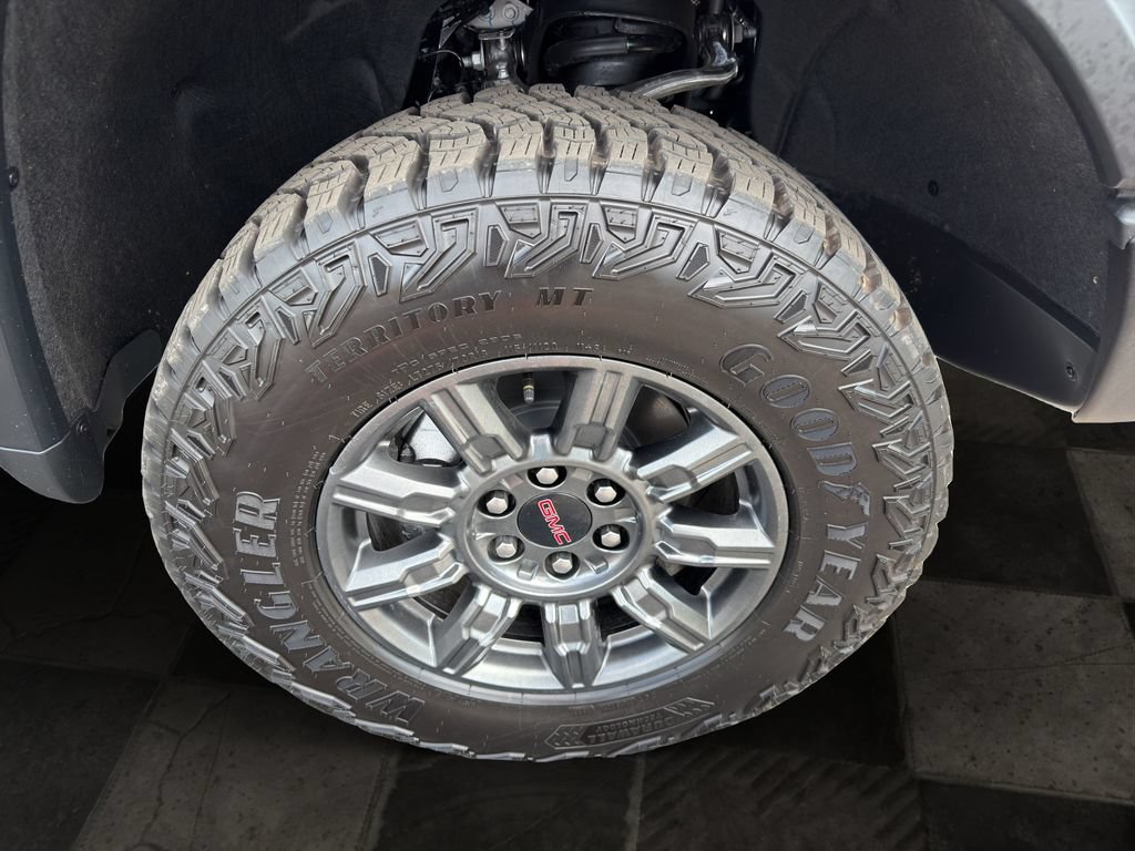 Certified 2026 GMC Sierra 1500 AT4X AWD/4WD image 11