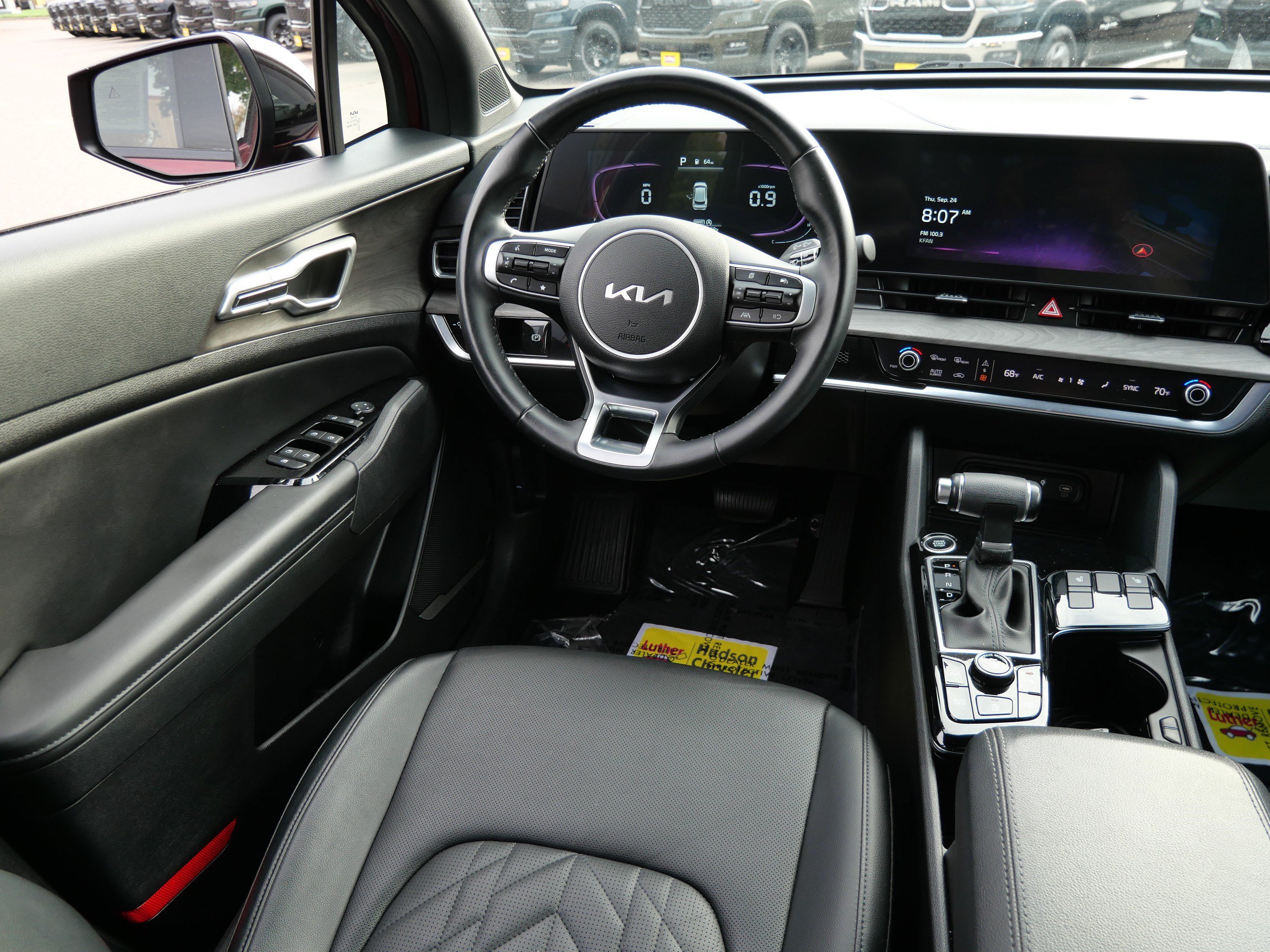 Used 2024 Kia Sportage X-Line AWD/4WD image 9