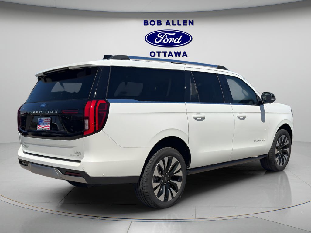Used 2025 Ford Expedition Max Platinum w/ Driver's Package AWD/4WD image 9