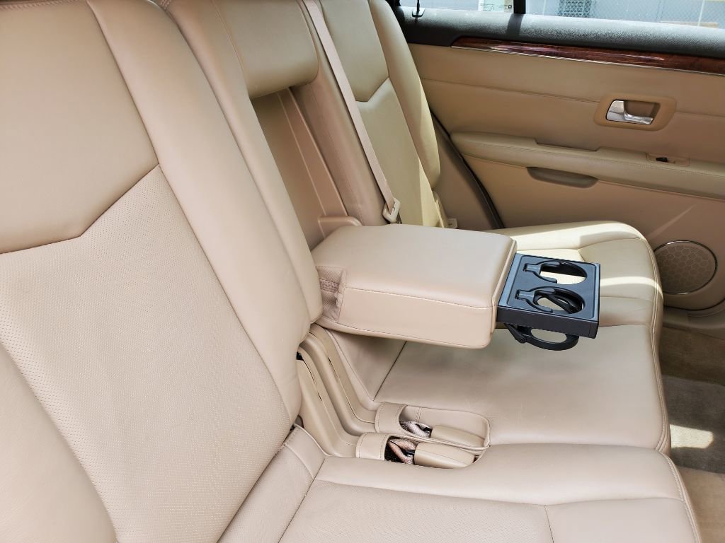 Used 2009 Cadillac SRX 2WD w/ Third Row Seating Package image 39