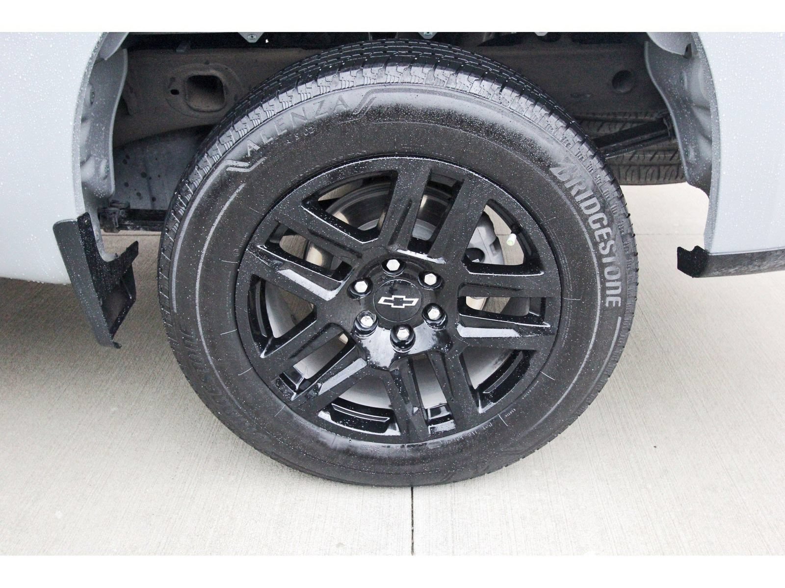 Used 2024 Chevrolet Silverado 1500 Custom AWD/4WD image 30