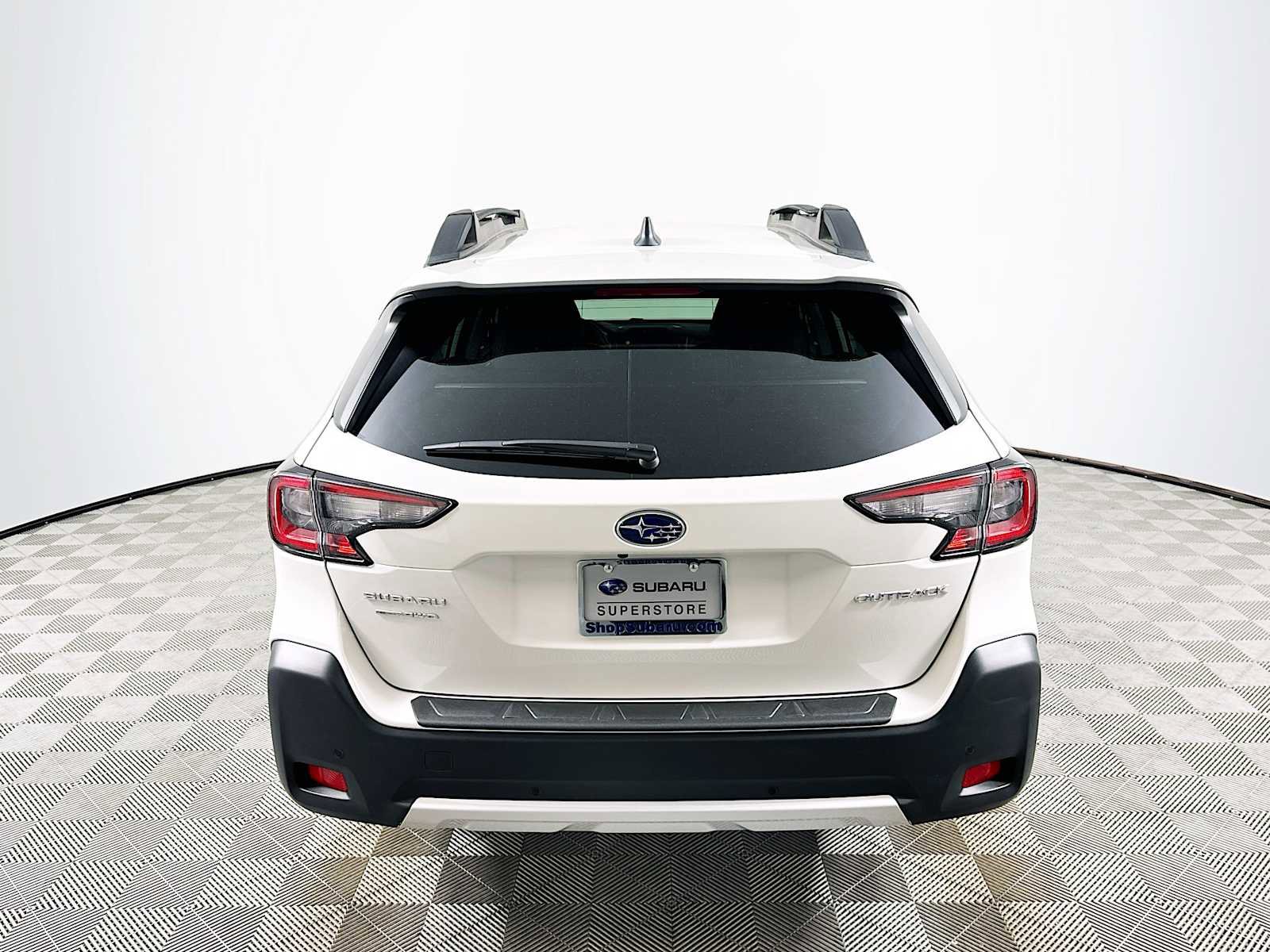 Certified 2025 Subaru Outback Limited w/ Popular Package #2 image 6