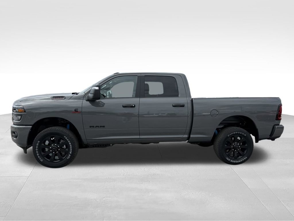 New 2026 RAM 2500 Big Horn AWD/4WD image 3
