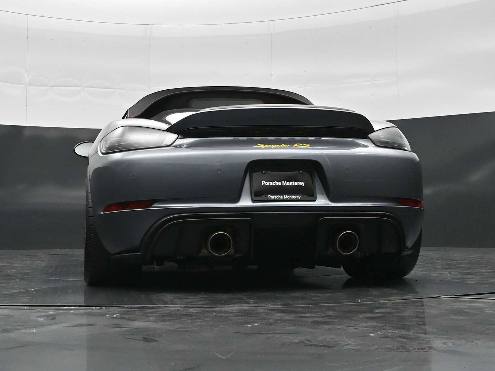 Certified 2025 Porsche 718 Boxster Spyder RS RWD image 38