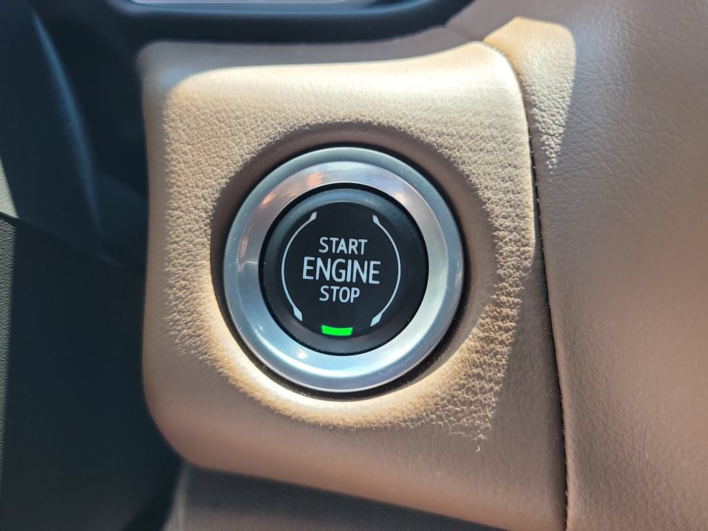 Certified 2023 Chevrolet Tahoe High Country AWD/4WD image 32