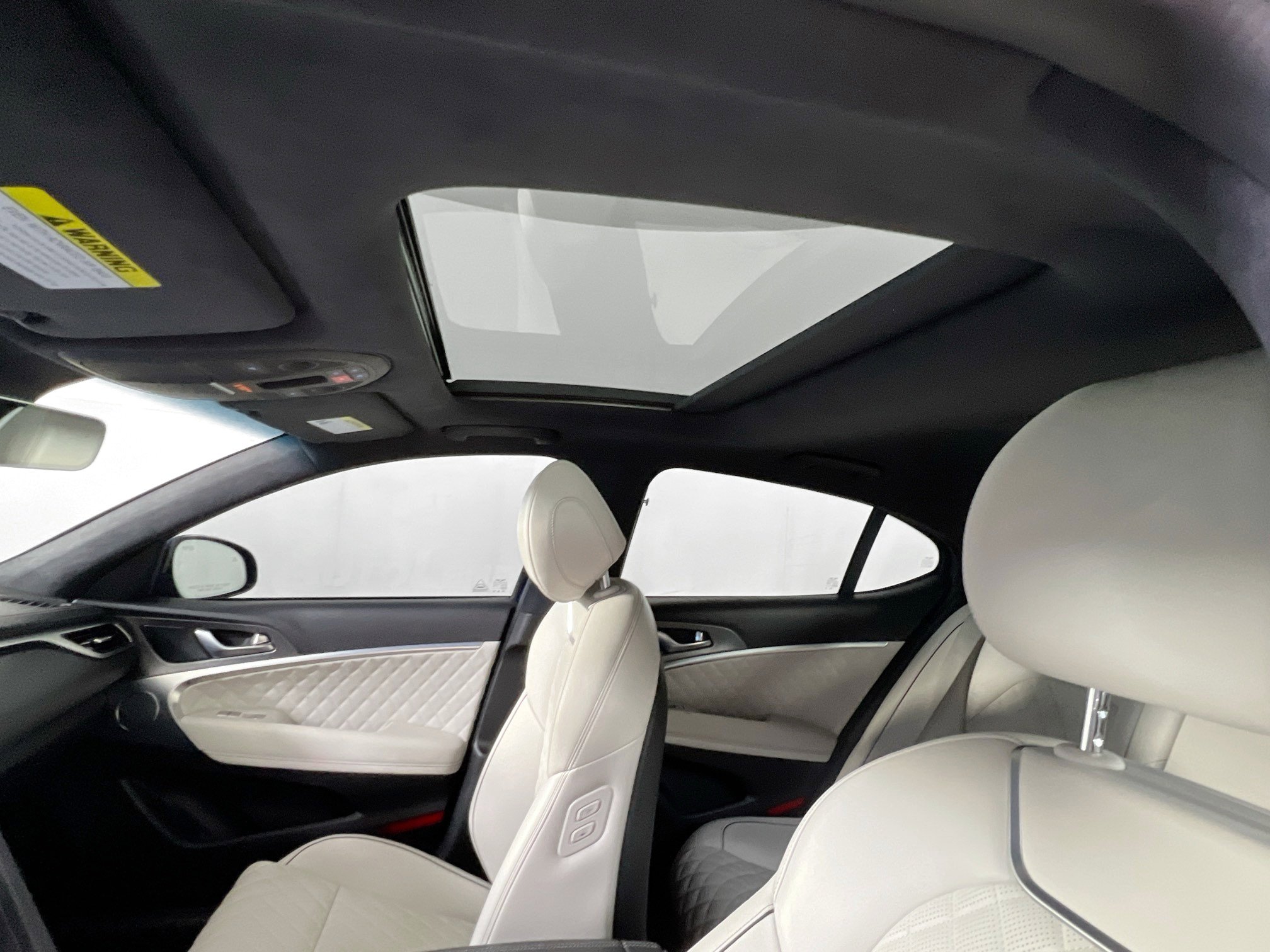 Used 2024 Genesis G70 3.3T Advanced w/ Sport Prestige Package image 23