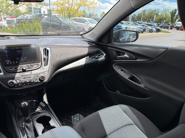 Used 2019 Chevrolet Malibu Hybrid FWD image 19