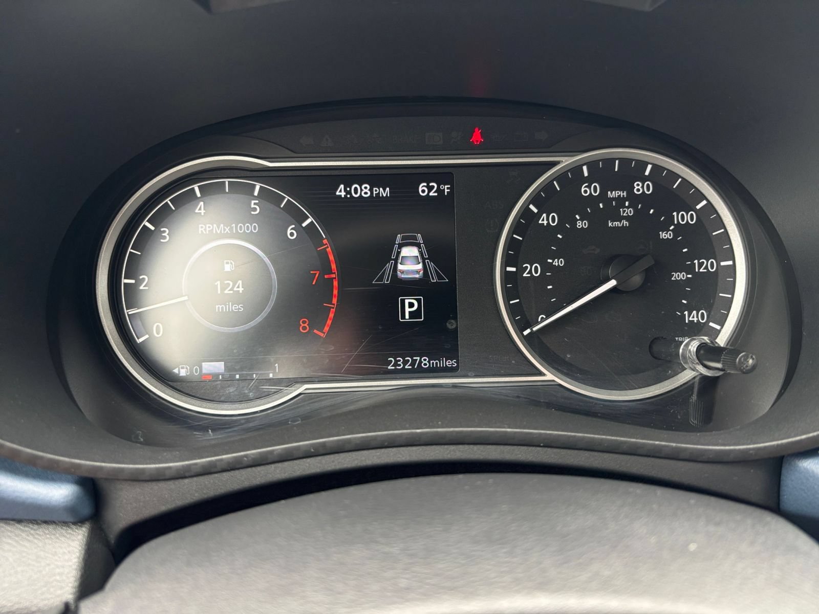 Used 2025 Nissan Versa SV FWD image 38