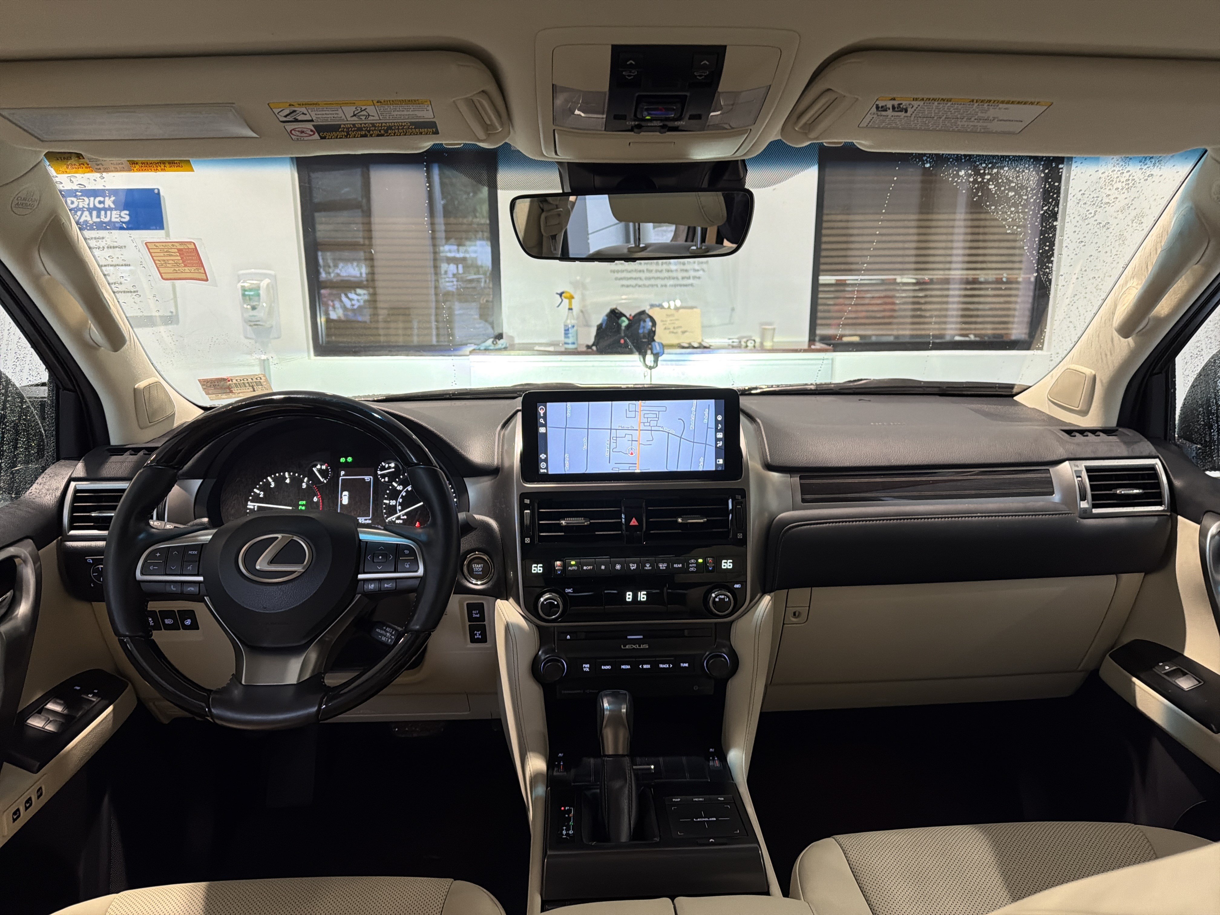 Certified 2023 Lexus GX 460 Premium w/ Premium Package AWD/4WD image 33
