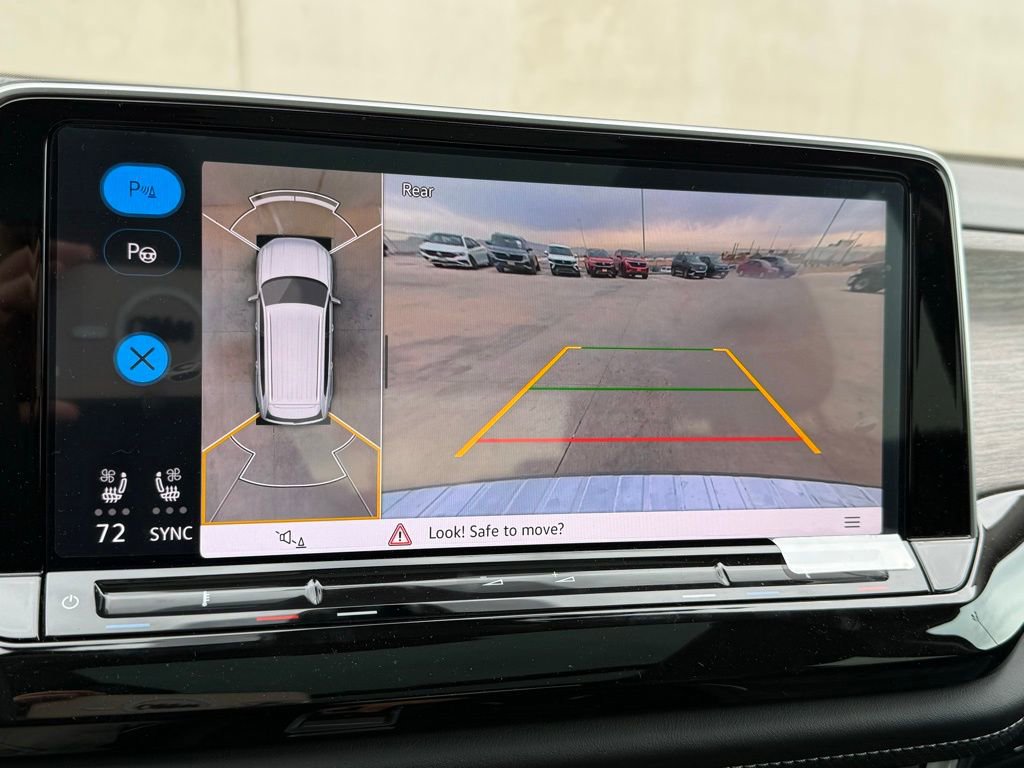 Certified 2025 Volkswagen Atlas SEL Premium R-Line image 7