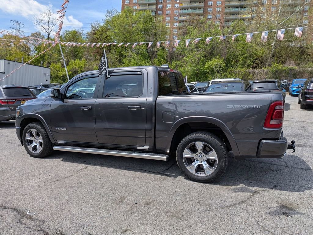 Used 2022 RAM 1500 Laramie w/ Sport Appearance Package AWD/4WD image 10