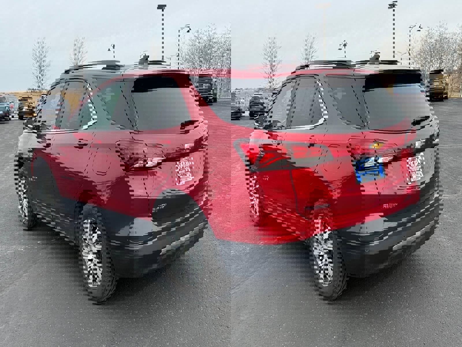 Used 2024 Chevrolet Equinox LT image 3