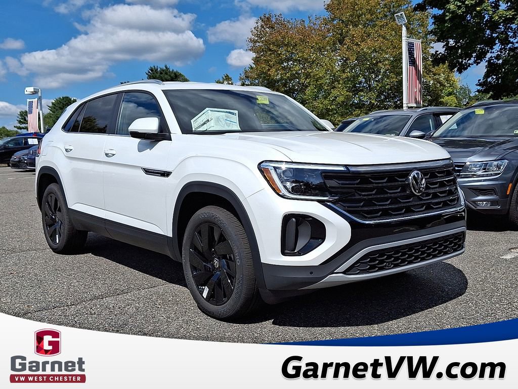 New 2026 Volkswagen Atlas Cross Sport SE image 1