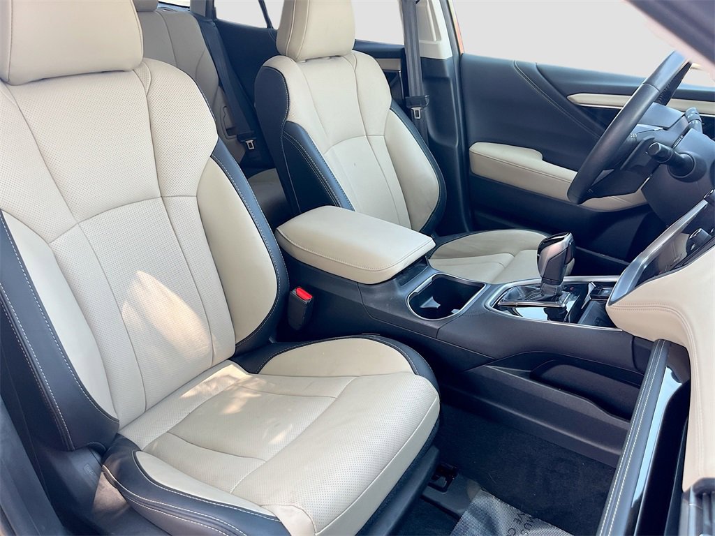 Used 2024 Subaru Outback Limited w/ Popular Package #2 image 28