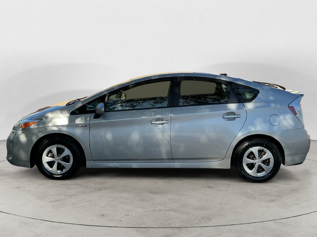Used 2015 Toyota Prius Three FWD image 12