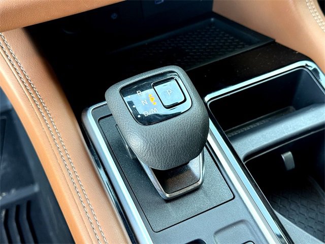 Used 2023 Nissan Pathfinder Platinum image 21