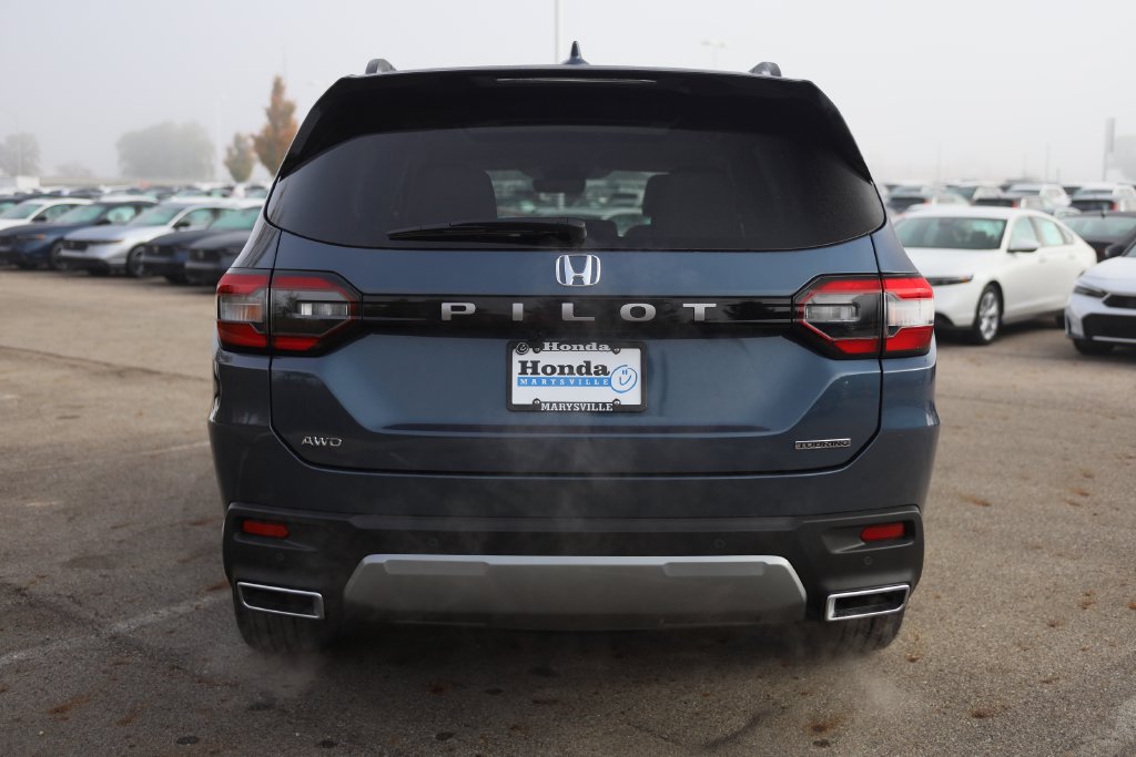 New 2026 Honda Pilot Touring image 5