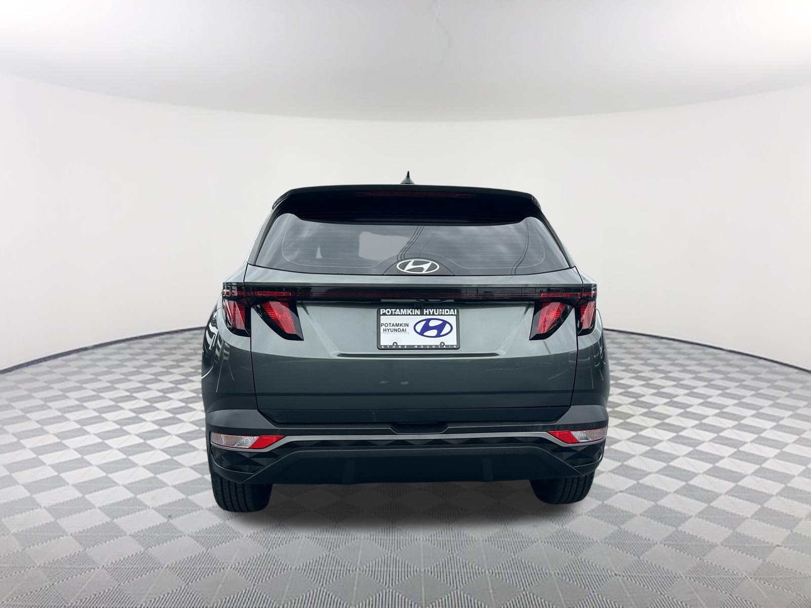 Used 2022 Hyundai Tucson SE w/ Cargo Package AWD/4WD image 6
