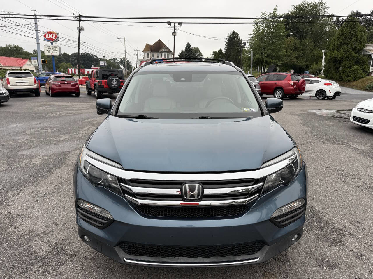 Used 2016 Honda Pilot Touring image 2