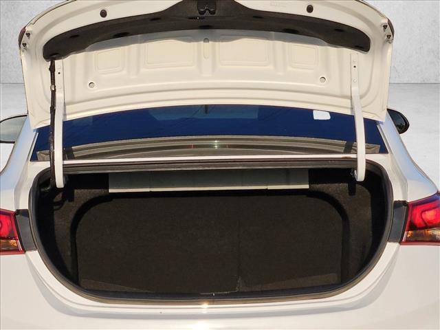 Used 2022 Hyundai Accent SE FWD image 6
