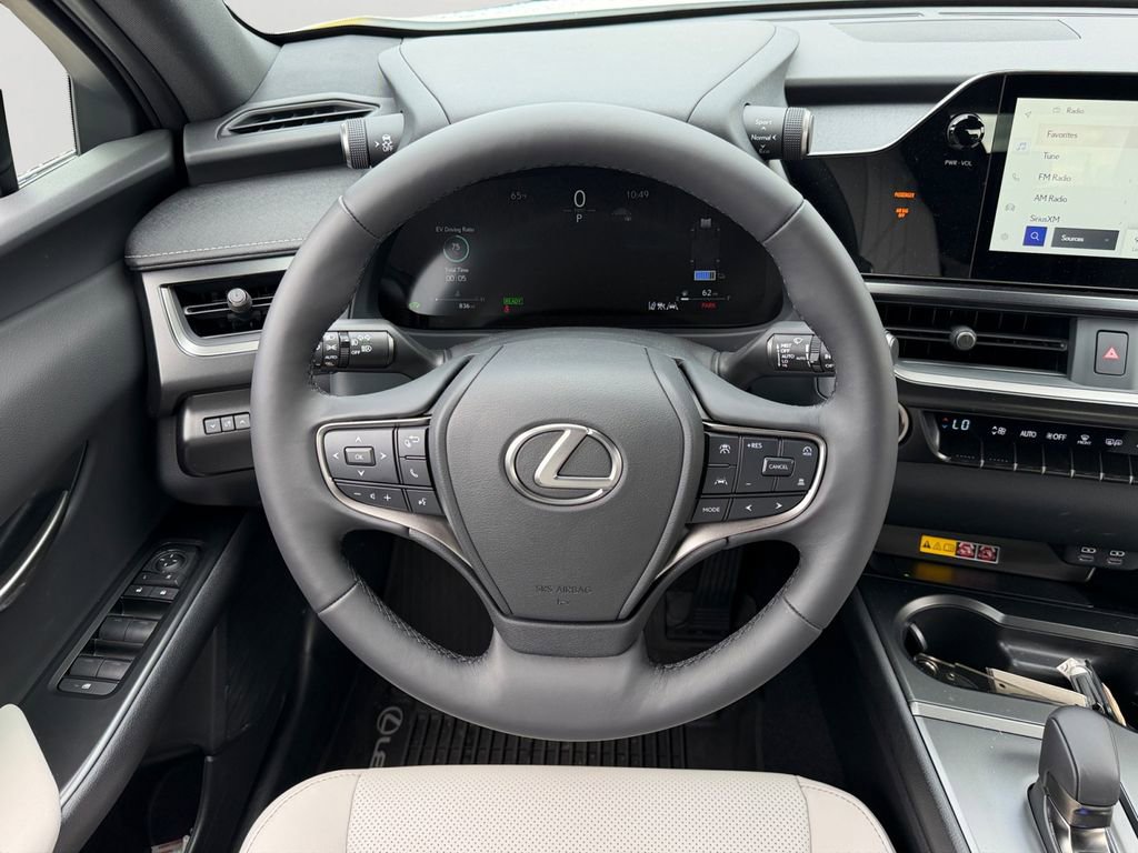 Used 2025 Lexus UX 300h AWD w/ Cold Area Package image 17