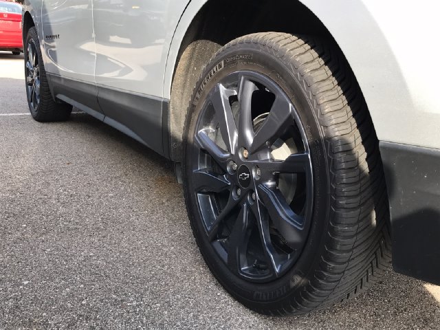 Used 2022 Chevrolet Equinox RS w/ LPO, Floor Liner Package AWD/4WD image 37