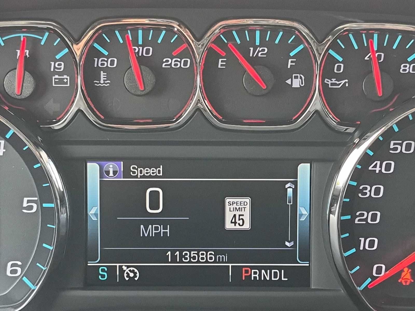 Used 2020 Chevrolet Suburban Premier AWD/4WD image 31