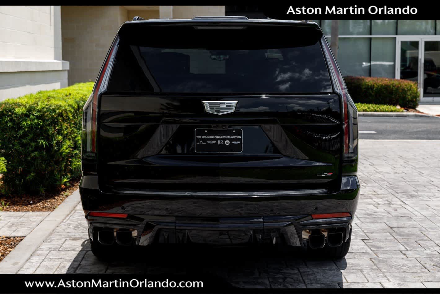 Used 2025 Cadillac Escalade V AWD/4WD image 25