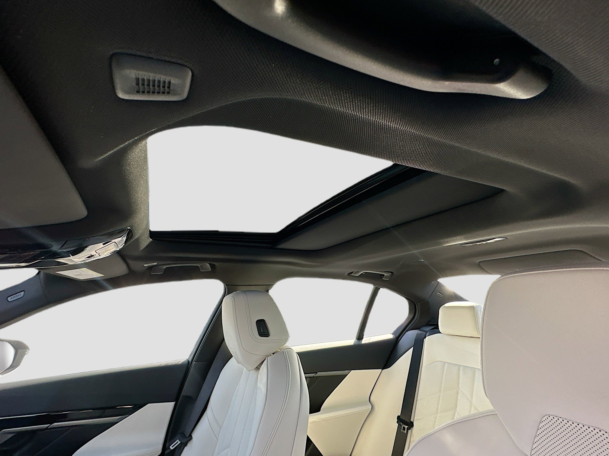 New 2026 BMW 530i w/ Premium Package image 16