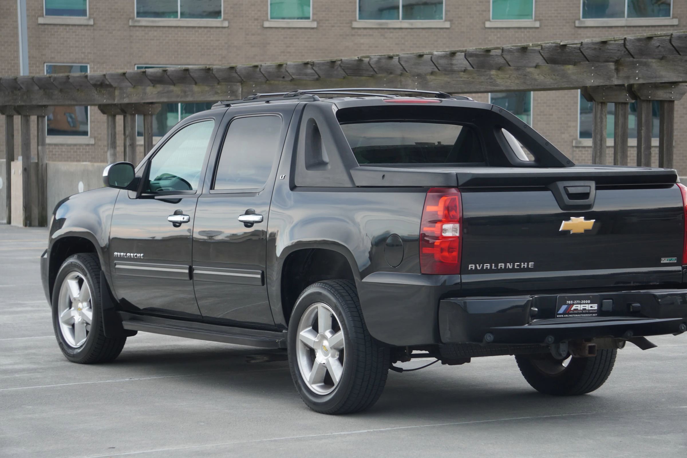 Used 2012 Chevrolet Avalanche LT w/ All-Star Edition image 29