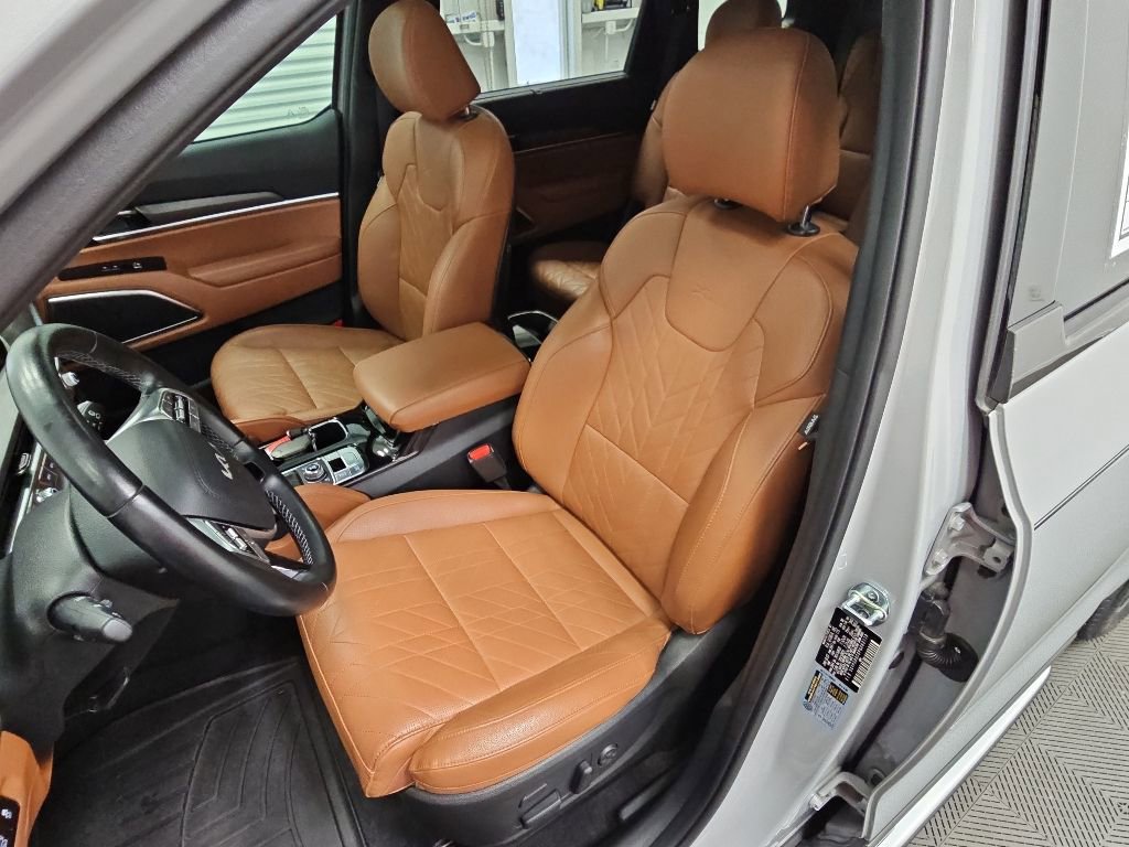 Used 2023 Kia Telluride SX X-Line AWD/4WD image 32
