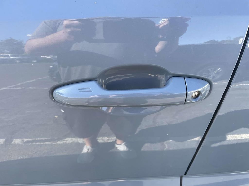 Used 2017 Toyota Tacoma TRD Pro image 23