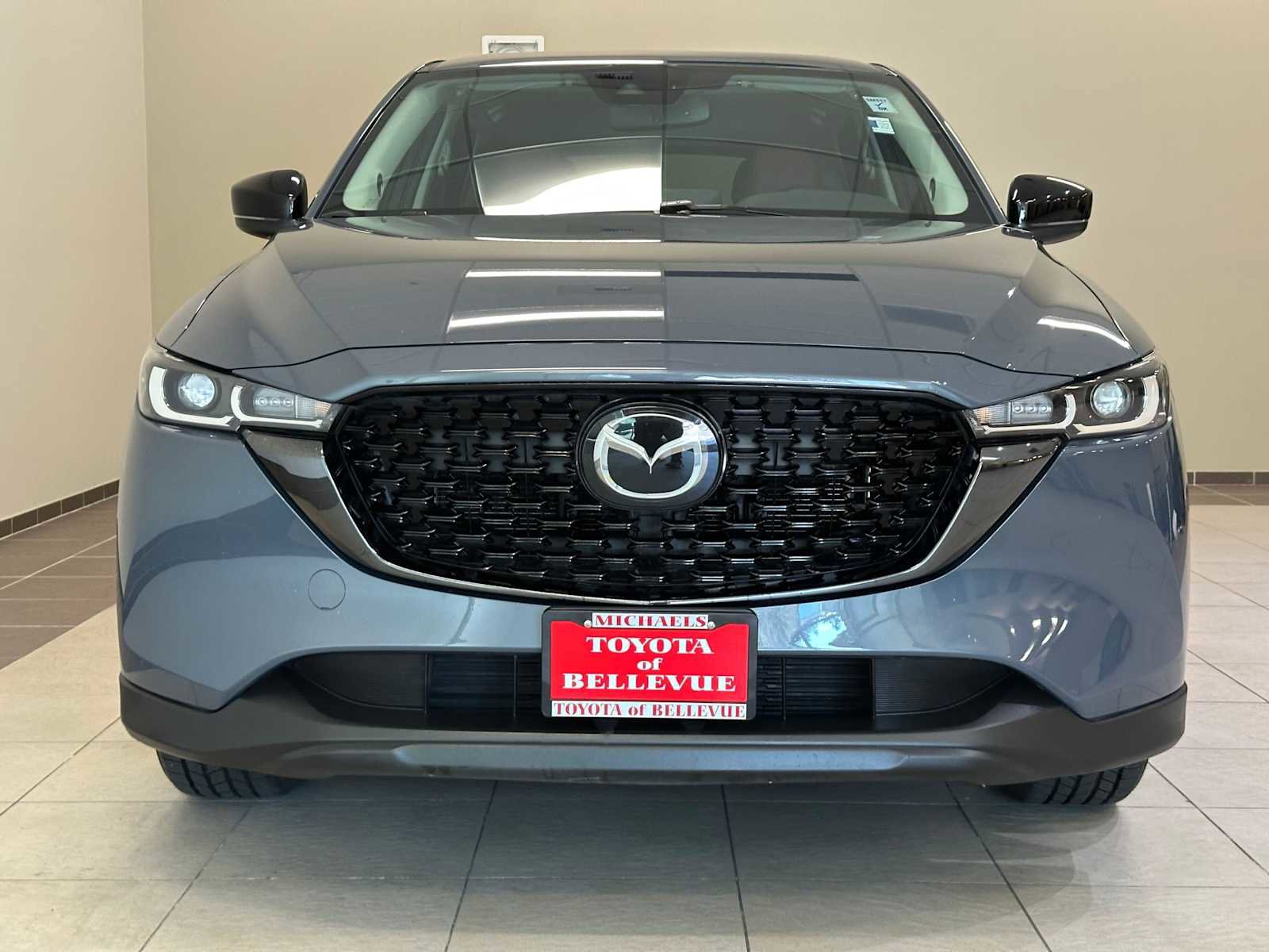 Used 2023 MAZDA CX-5 Carbon Edition image 6