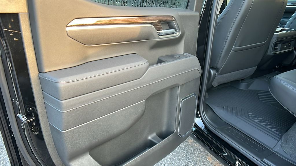 New 2026 Chevrolet Silverado 1500 RST w/ RST All Star Premium Package image 17