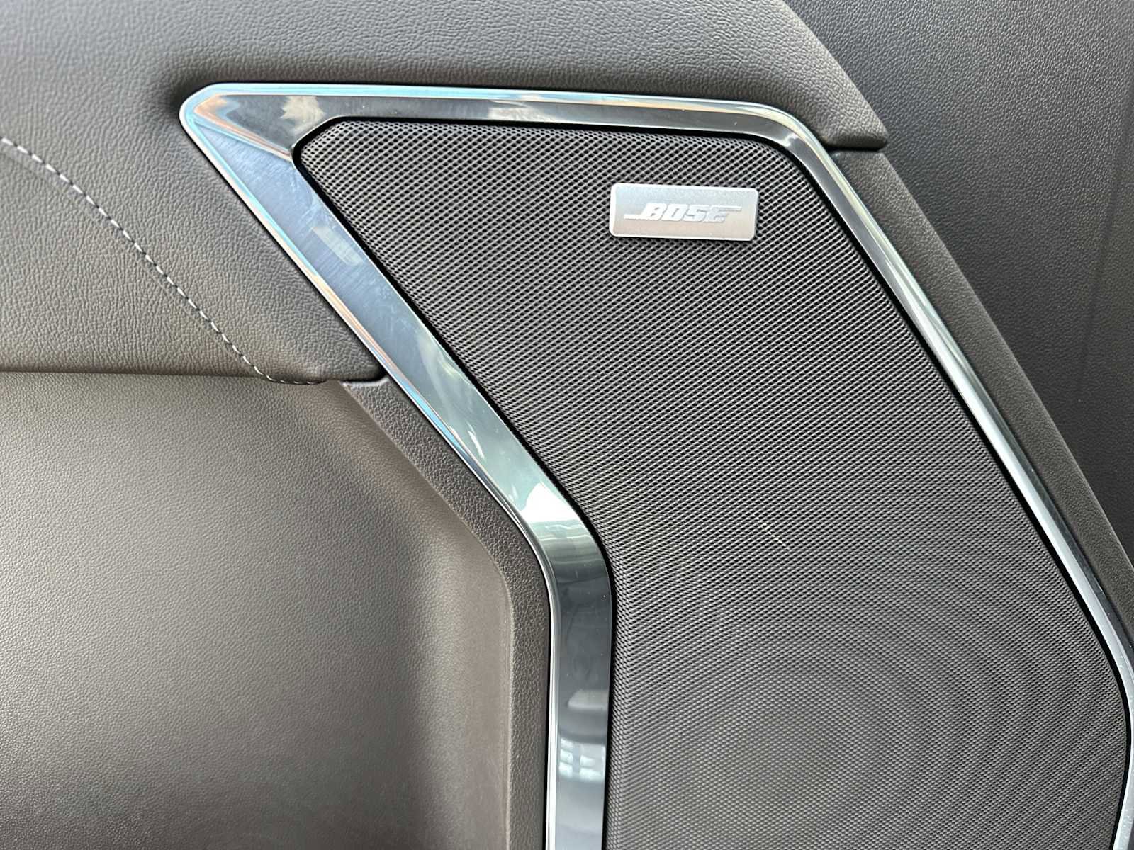 Used 2024 GMC Sierra 1500 SLT w/ SLT Premium Plus Package image 19