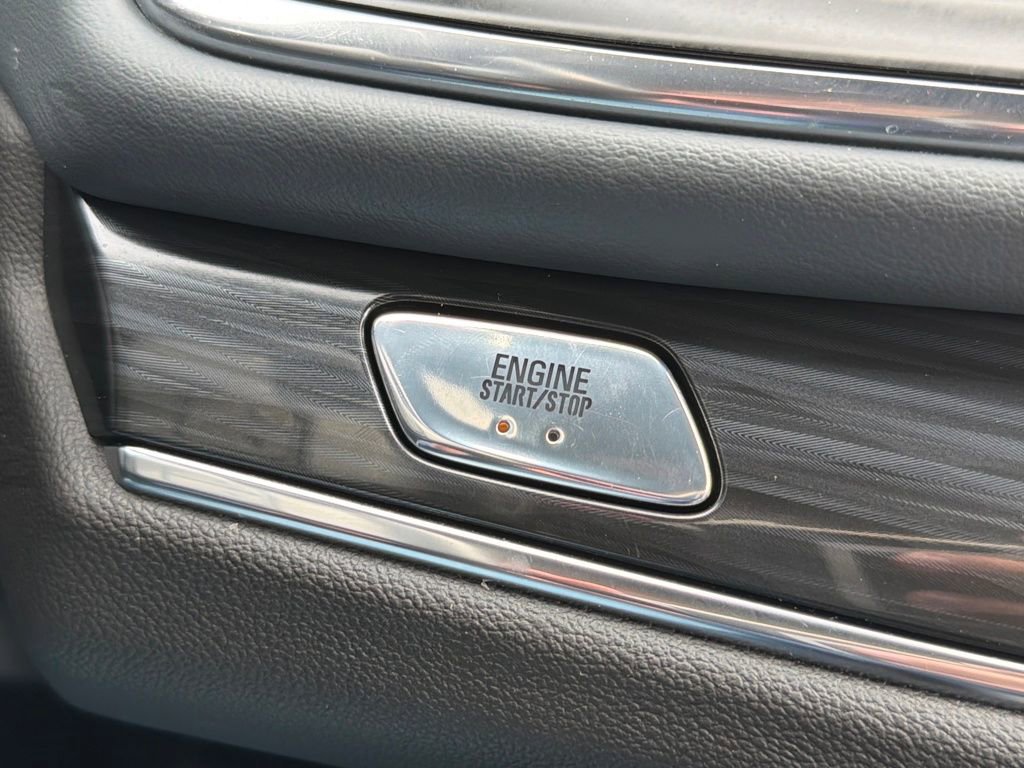 Used 2024 Buick Enclave Premium image 17