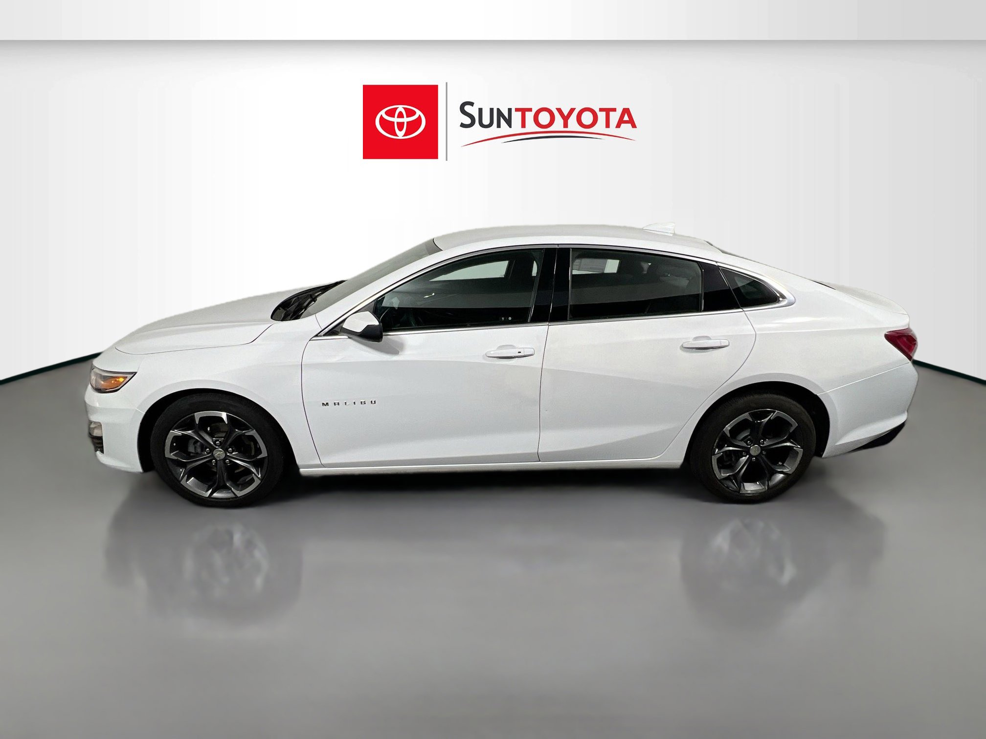 Used 2022 Chevrolet Malibu LT image 7