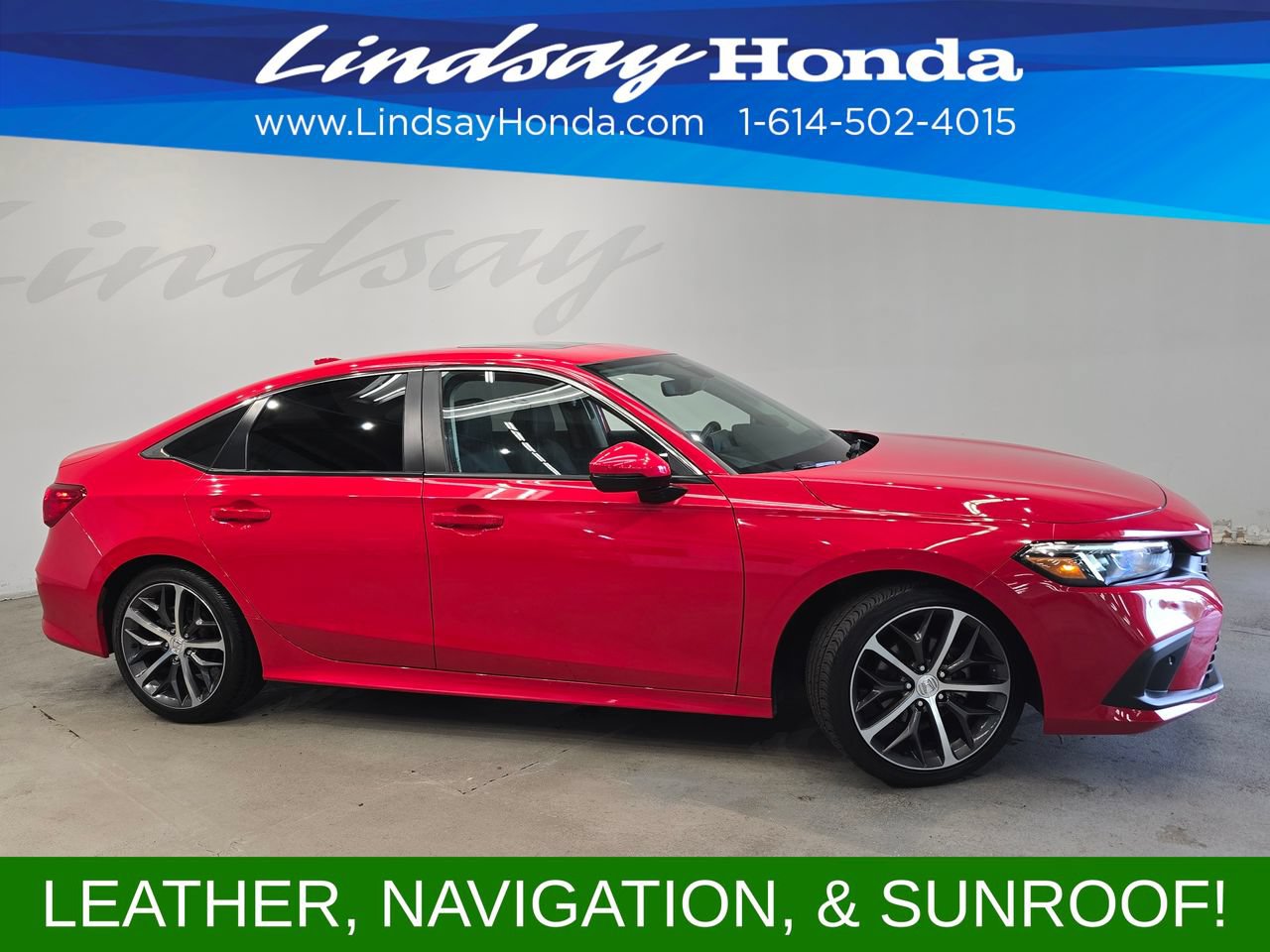 Used 2022 Honda Civic Touring image 3