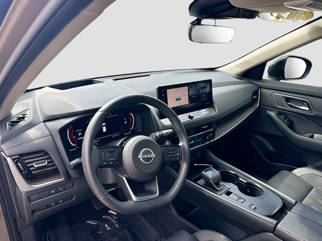 Used 2024 Nissan Rogue Platinum w/ Platinum Premium Package FWD image 9