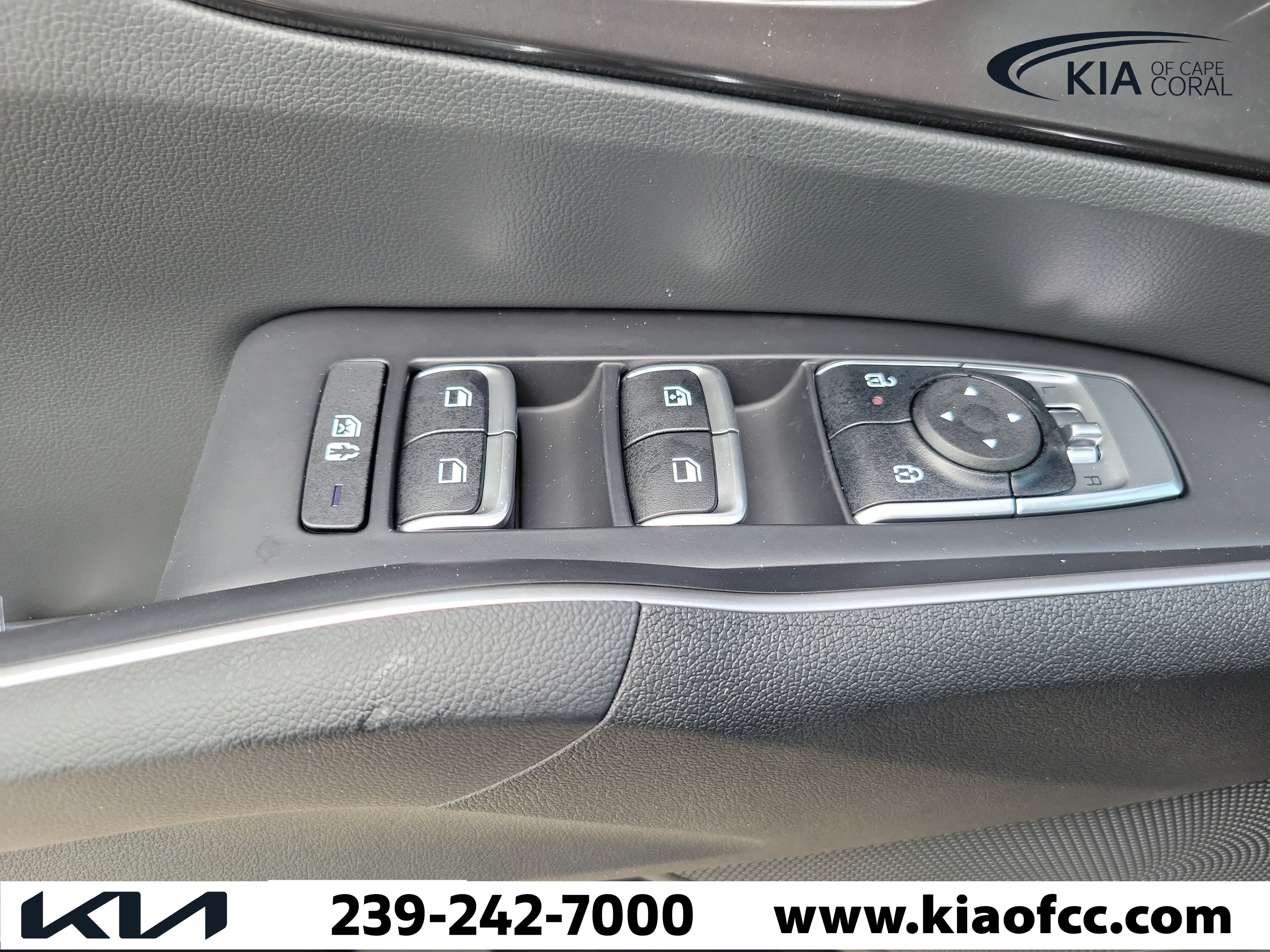 New 2026 Kia Sorento S FWD image 33