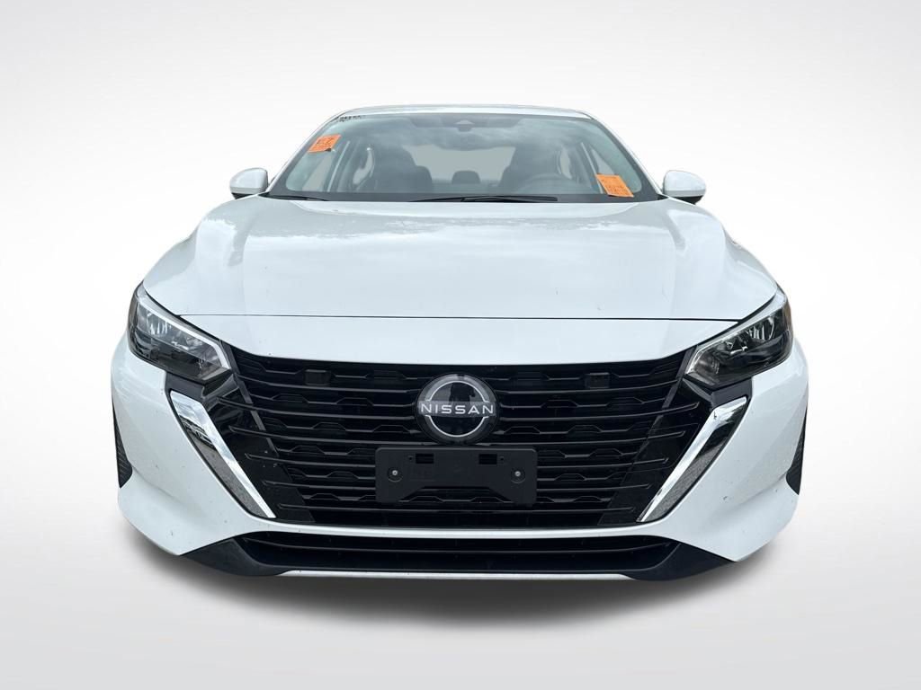 Used 2025 Nissan Sentra SV image 11