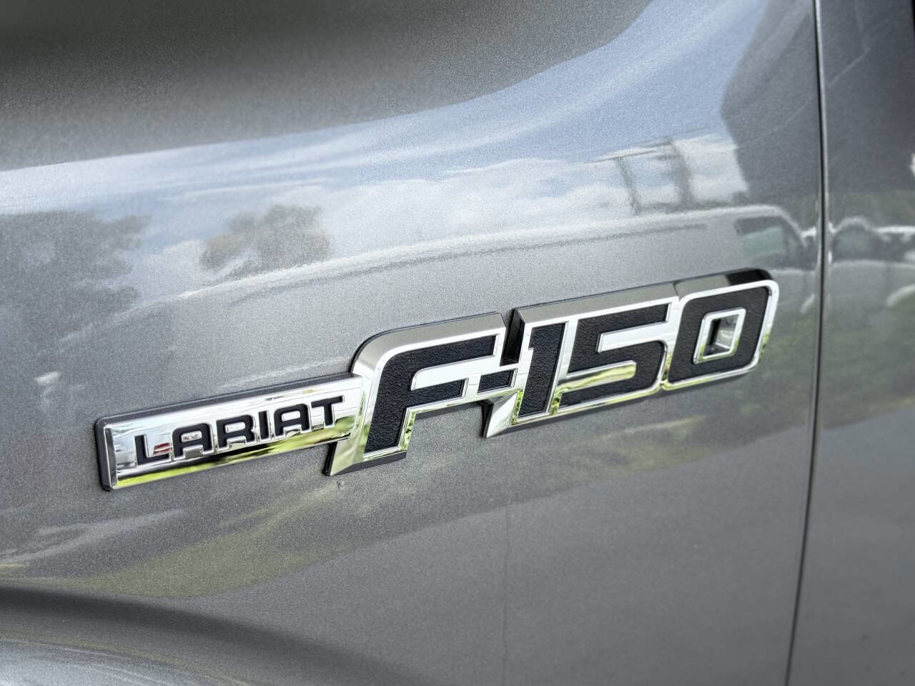 Used 2013 Ford F150 Lariat w/ Luxury Equipment Group image 16