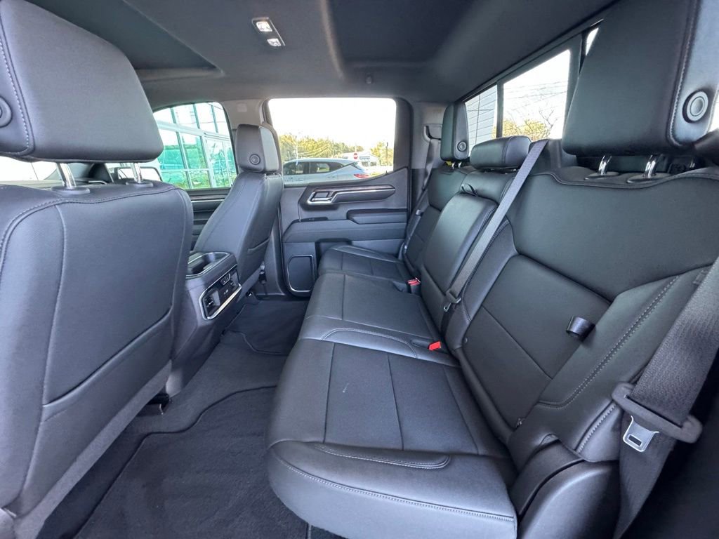 Used 2024 GMC Sierra 1500 SLT w/ SLT Premium Plus Package image 21
