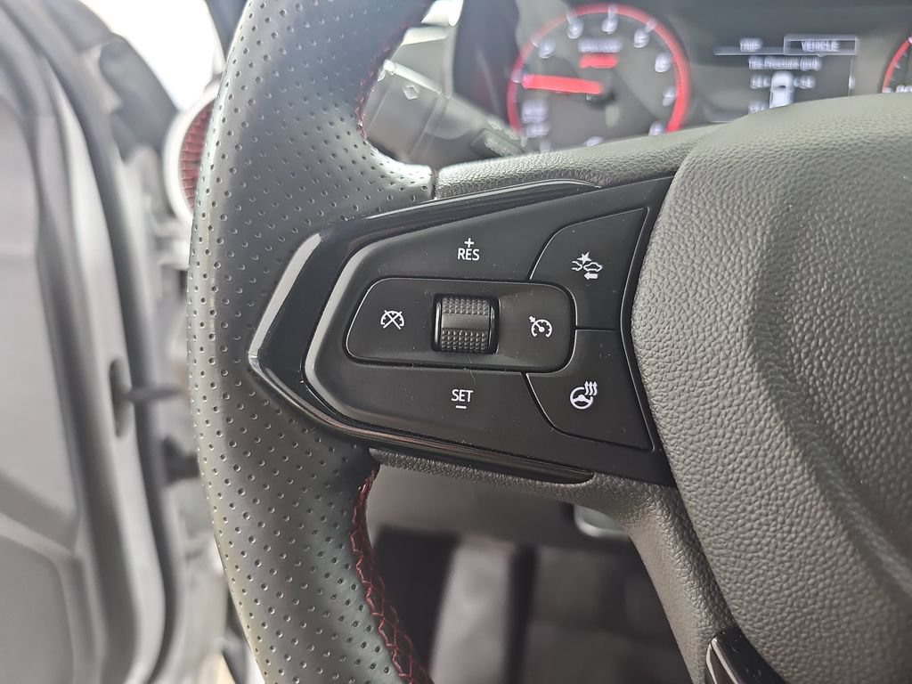 Certified 2024 Chevrolet Trax RS w/ Driver Confidence Package FWD image 21