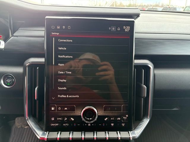 Used 2024 GMC Acadia AT4 w/ LPO, Floor Liner Package image 16