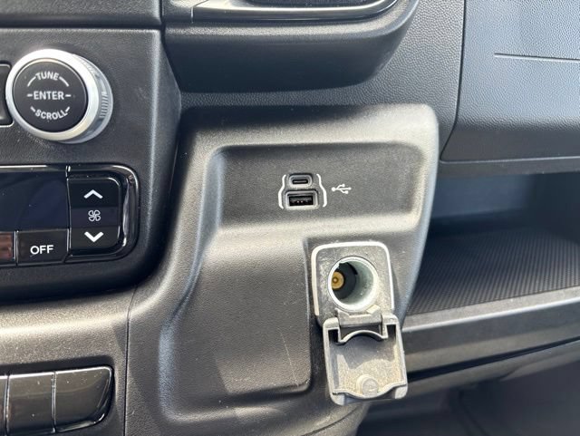 Used 2023 RAM ProMaster 3500 FWD image 19
