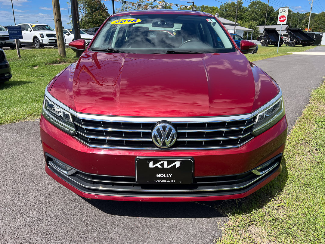 Used 2018 Volkswagen Passat 2.0T SE w/ SE Lighting Package FWD image 11