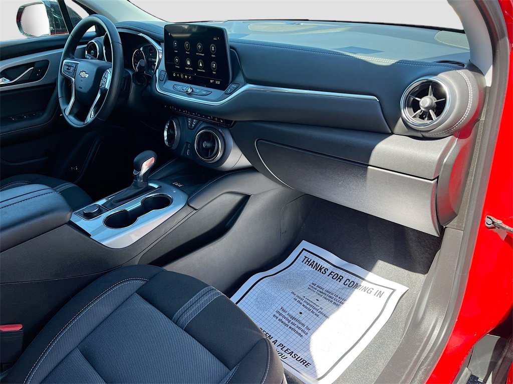 Used 2024 Chevrolet Blazer LT w/ Convenience Package image 27