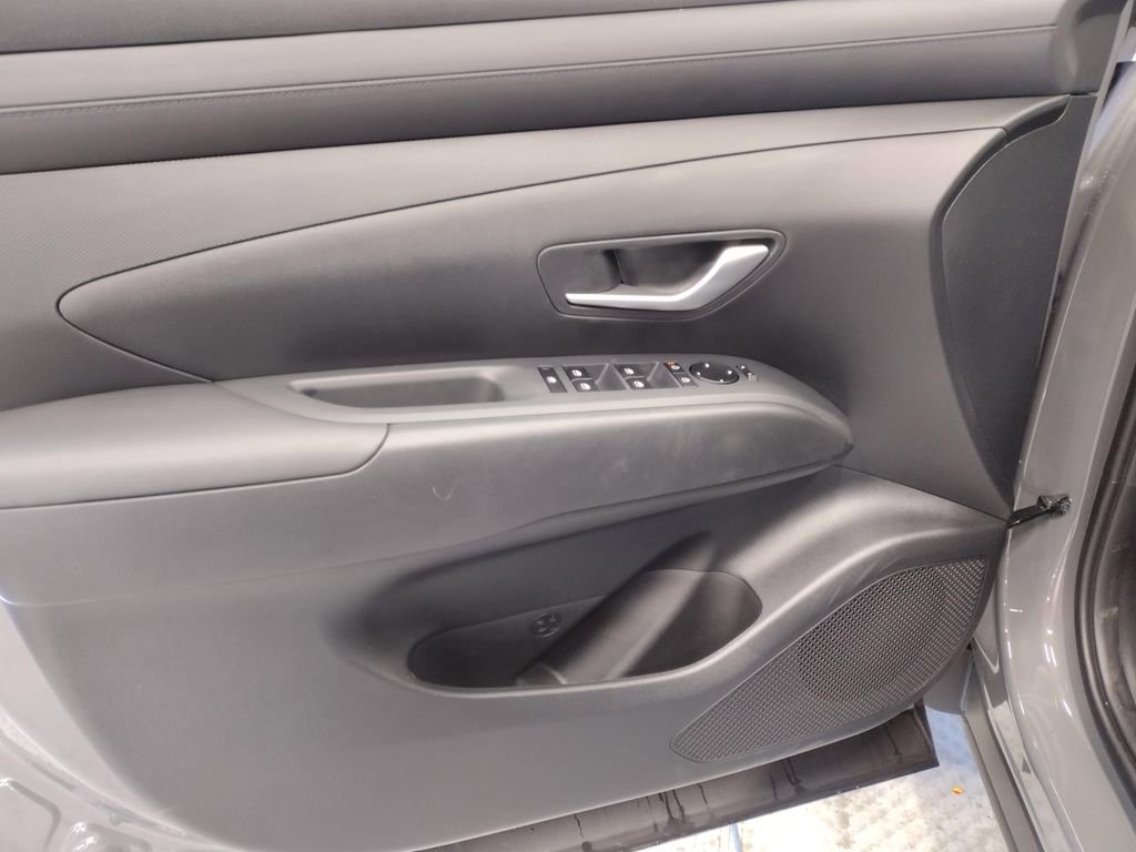 New 2026 Hyundai Santa Cruz SE AWD/4WD image 16