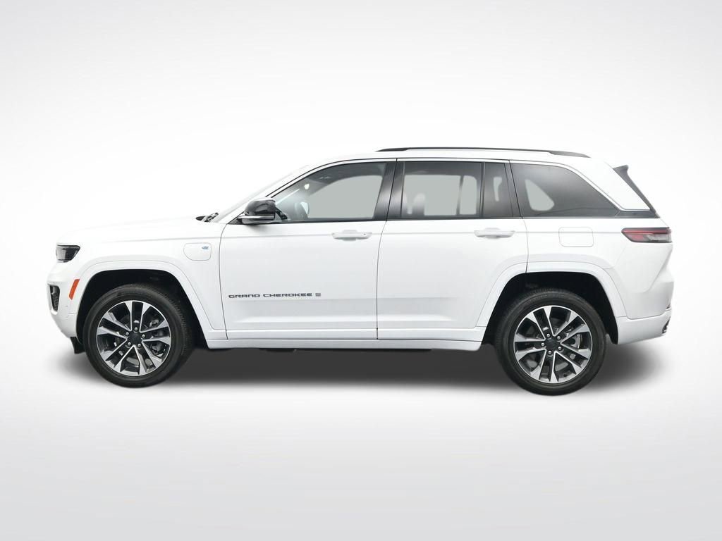 Used 2023 Jeep Grand Cherokee Overland image 10
